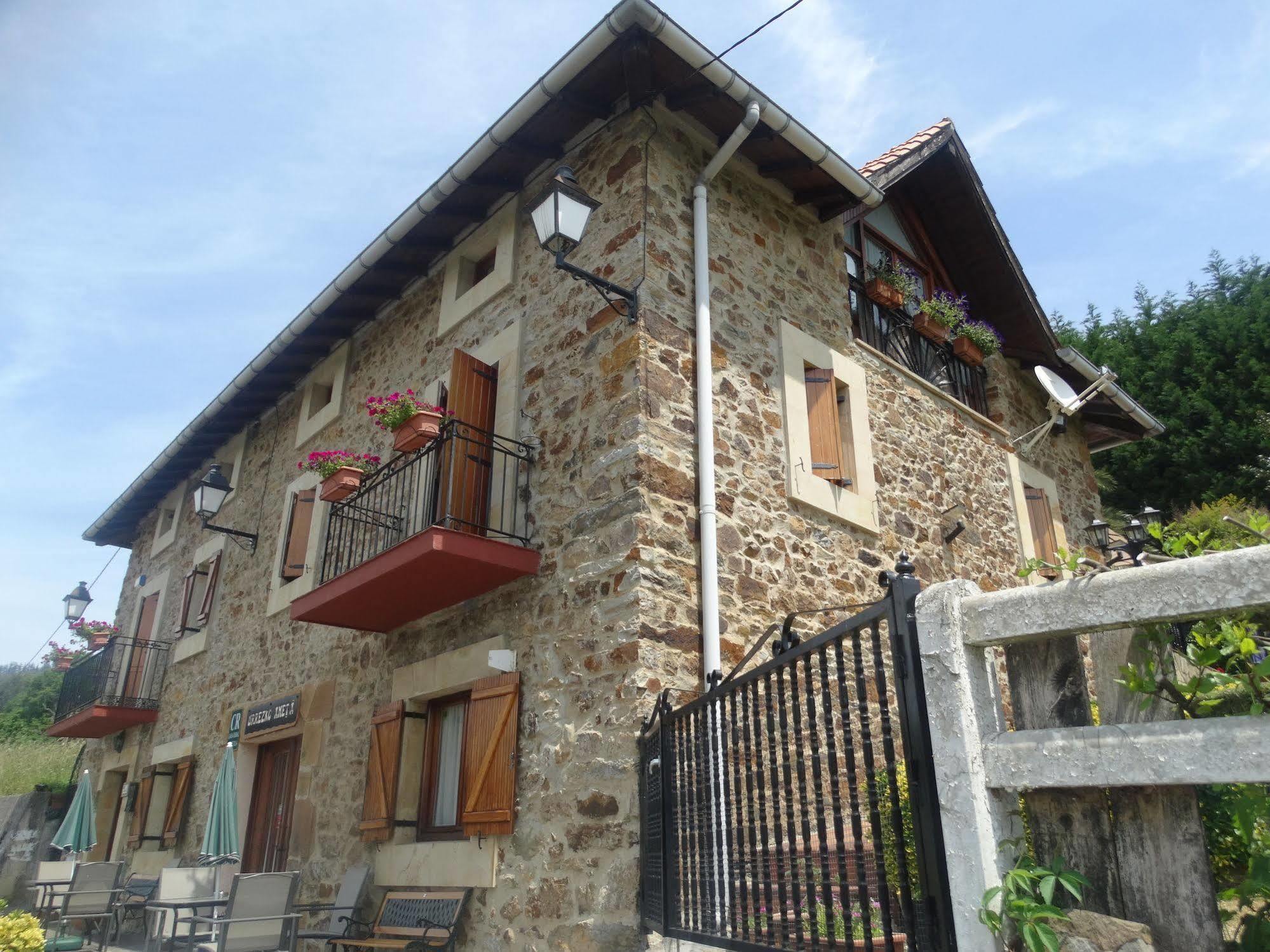 Urrezko Ametsa Guest House Sopuerta Екстериор снимка